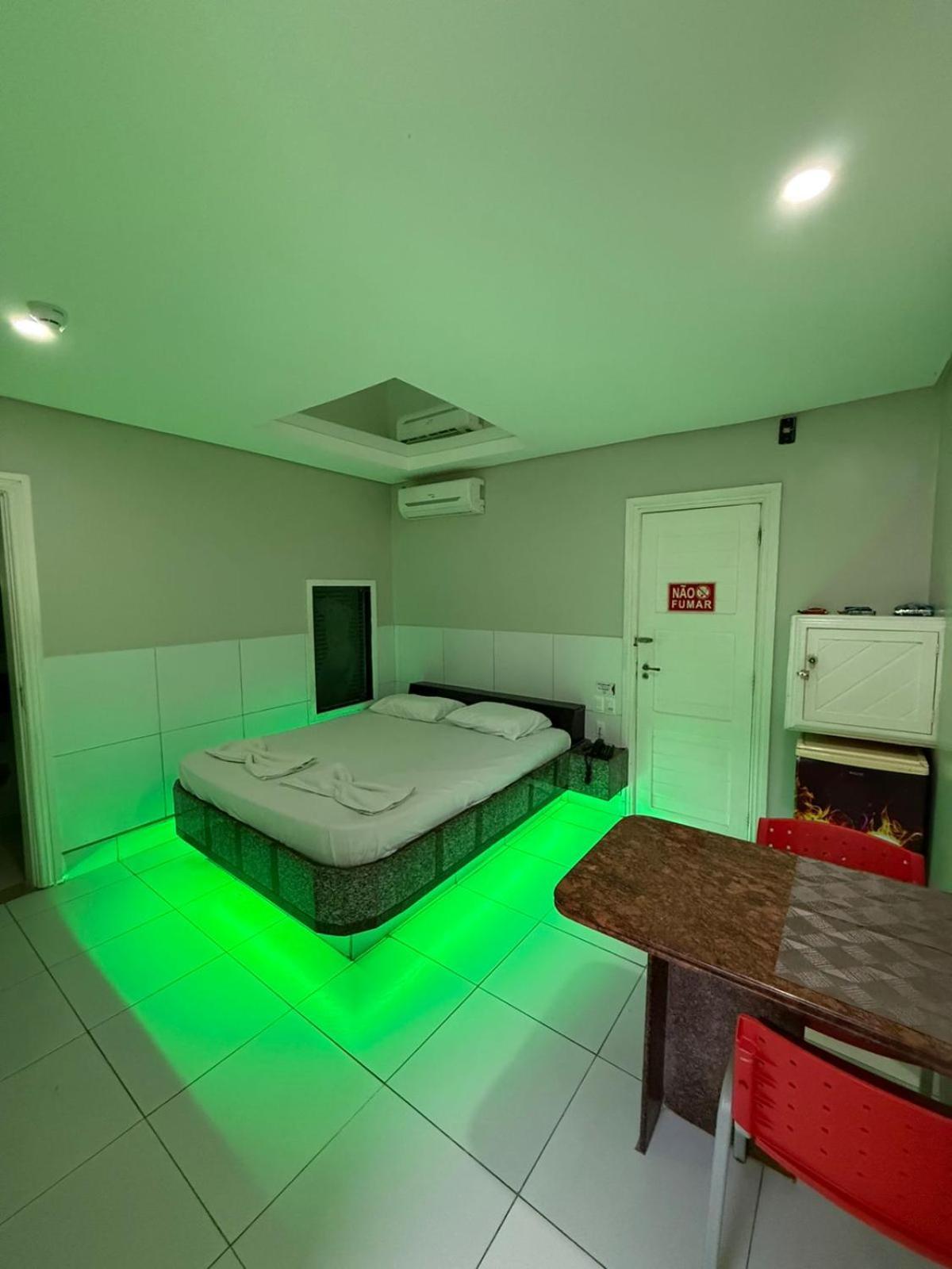 Tititi Motel  Olinda Exterior foto
